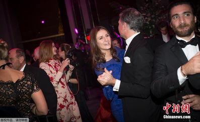 巴黎名媛成人礼视频,一场盛大的青春盛宴