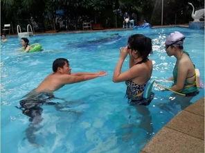 成人学习游泳视频讲解,轻松学会成人游泳技巧