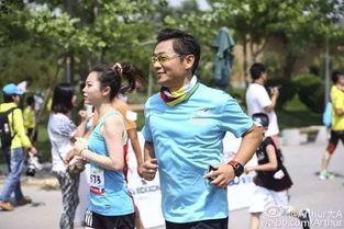 成人礼跑的视频,青春足迹，奔跑向未来