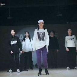 成人舞蹈节目8人视频,八人共谱舞蹈华章  第3张
